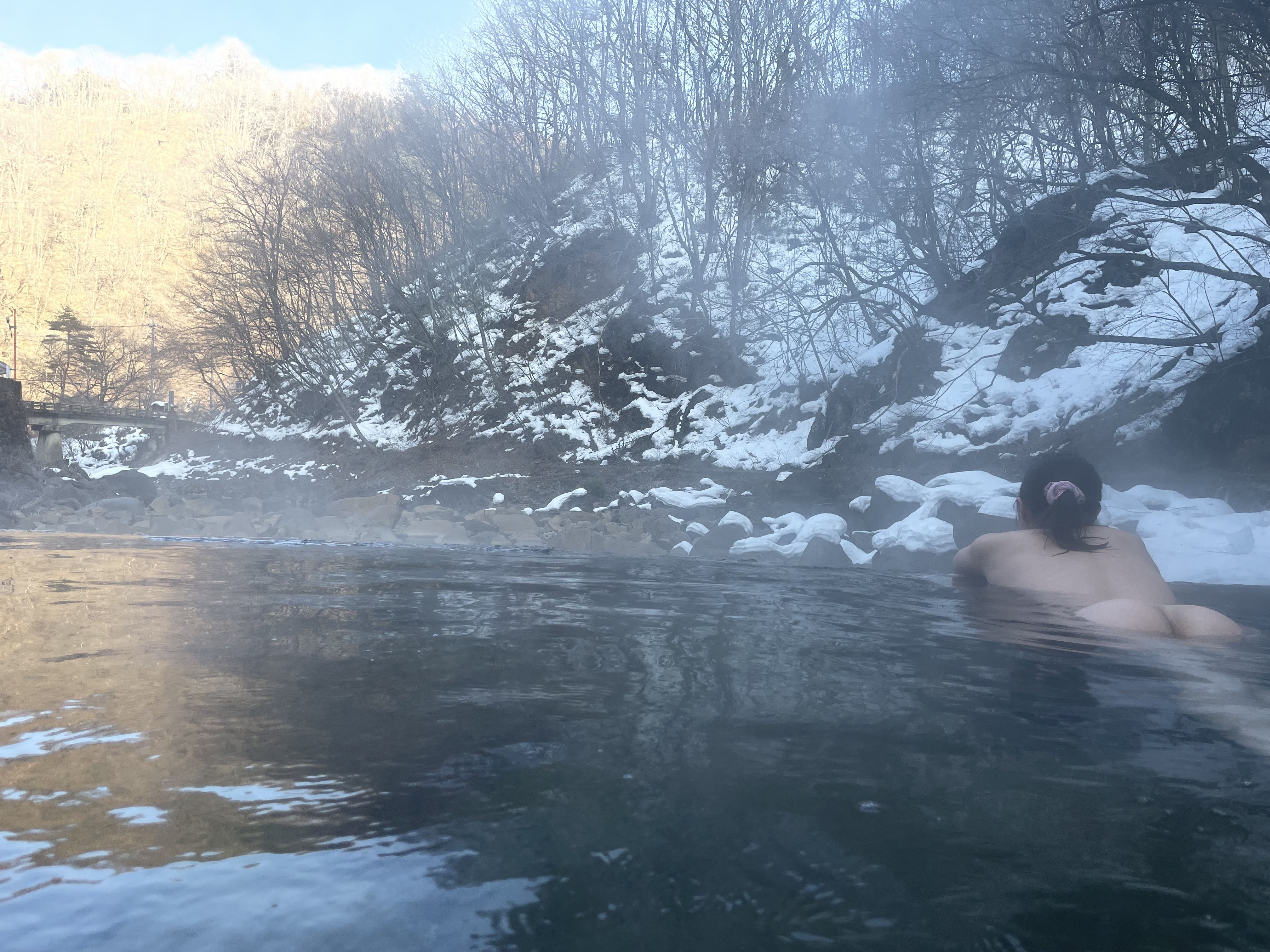 Riverside wild onsen